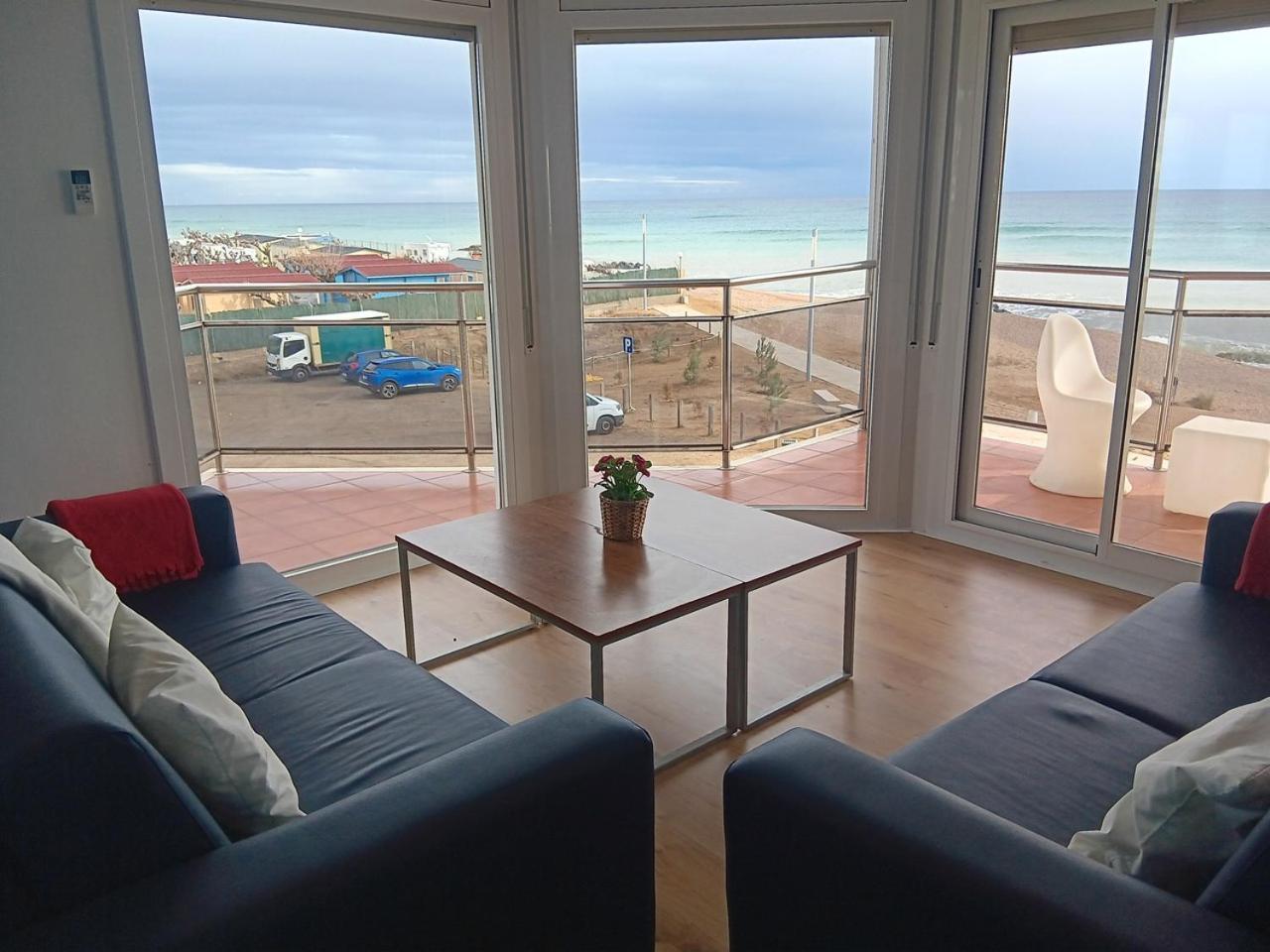 Apartamentos Bon Repos Santa Susanna Eksteriør billede
